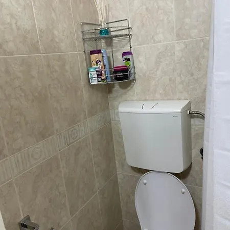 Apartment Apartman Fontana Novi